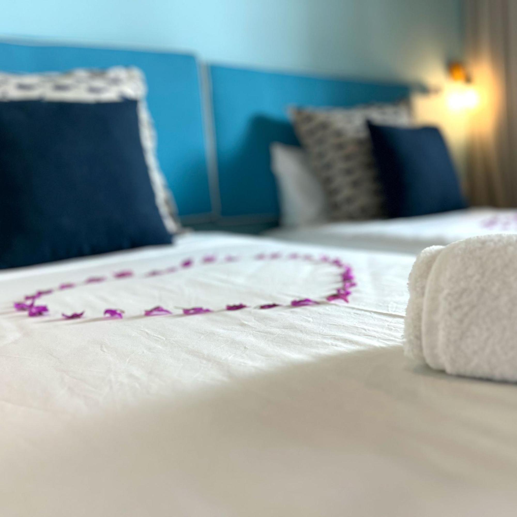 טרו ד'או דוס Blue Ocean Suites & Apartments מראה חיצוני תמונה