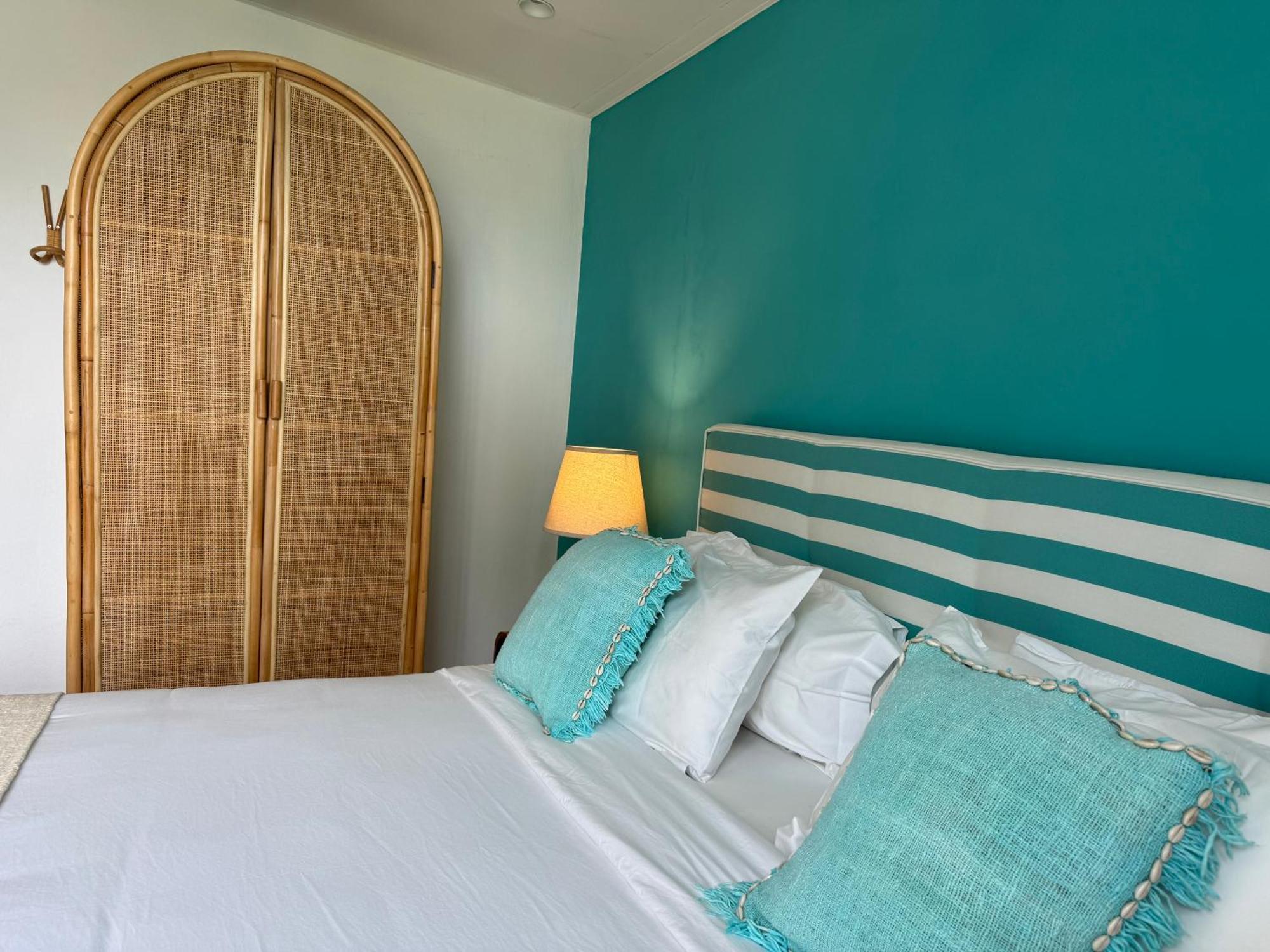 טרו ד'או דוס Blue Ocean Suites & Apartments מראה חיצוני תמונה